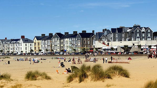 Beaches - Barmouth Beach